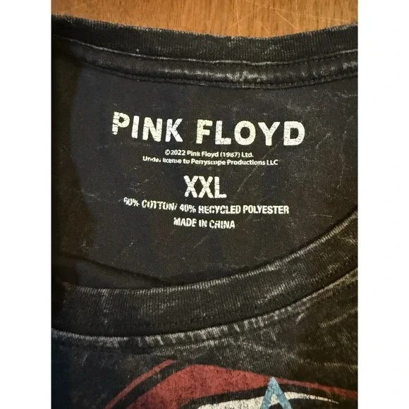 Pink Floyd Dark Side of the Moon T-Shirt XXL 2022 Crinkle Wash Distressed - Picture 4 of 4